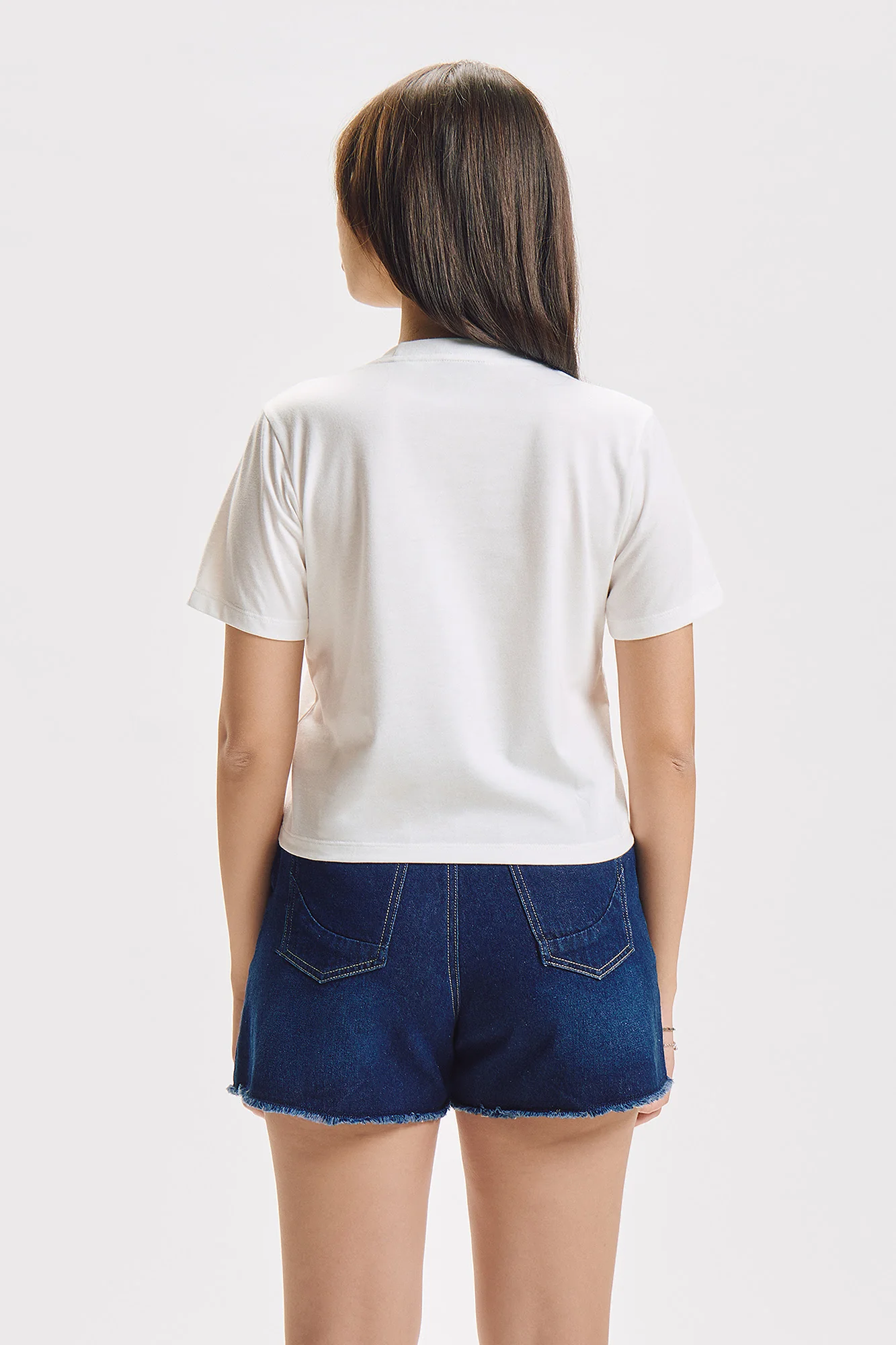 Wild Hearts Relaxed Graphic T-Shirt - Image 3