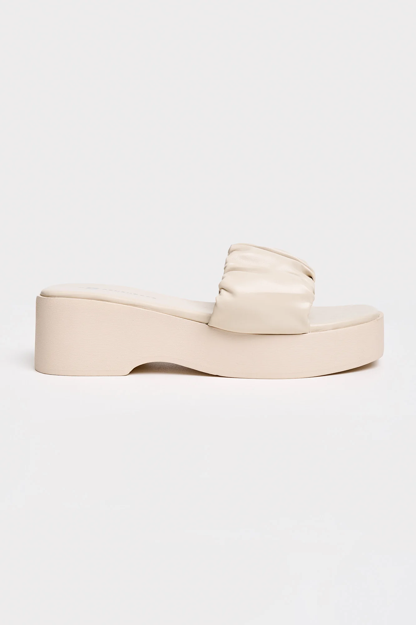 Women's Leather Platform Sandals - Image 3