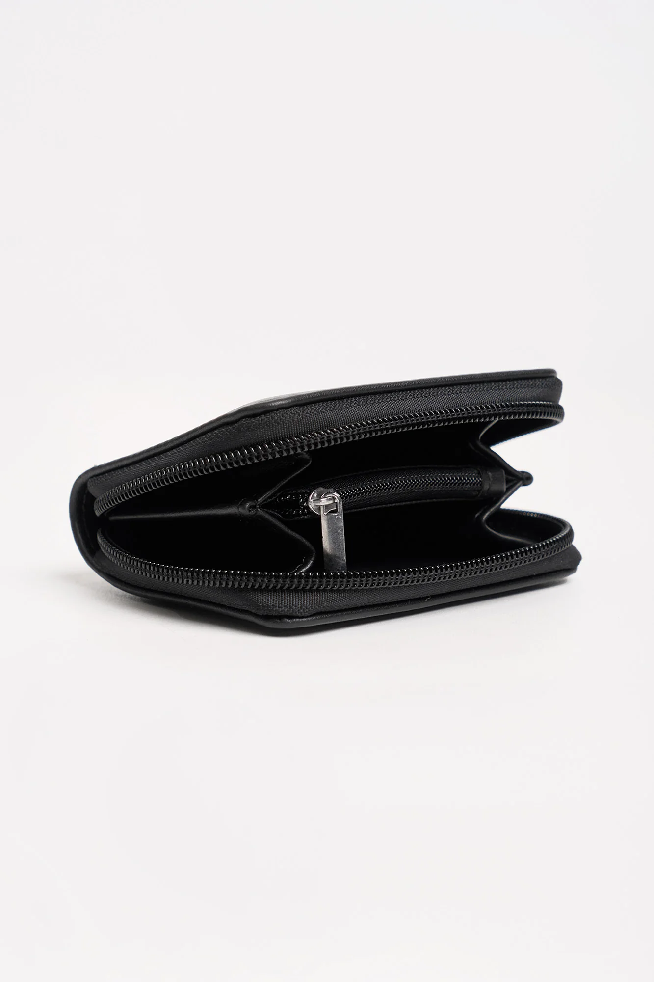 Women's Leather Wallet - Image 4