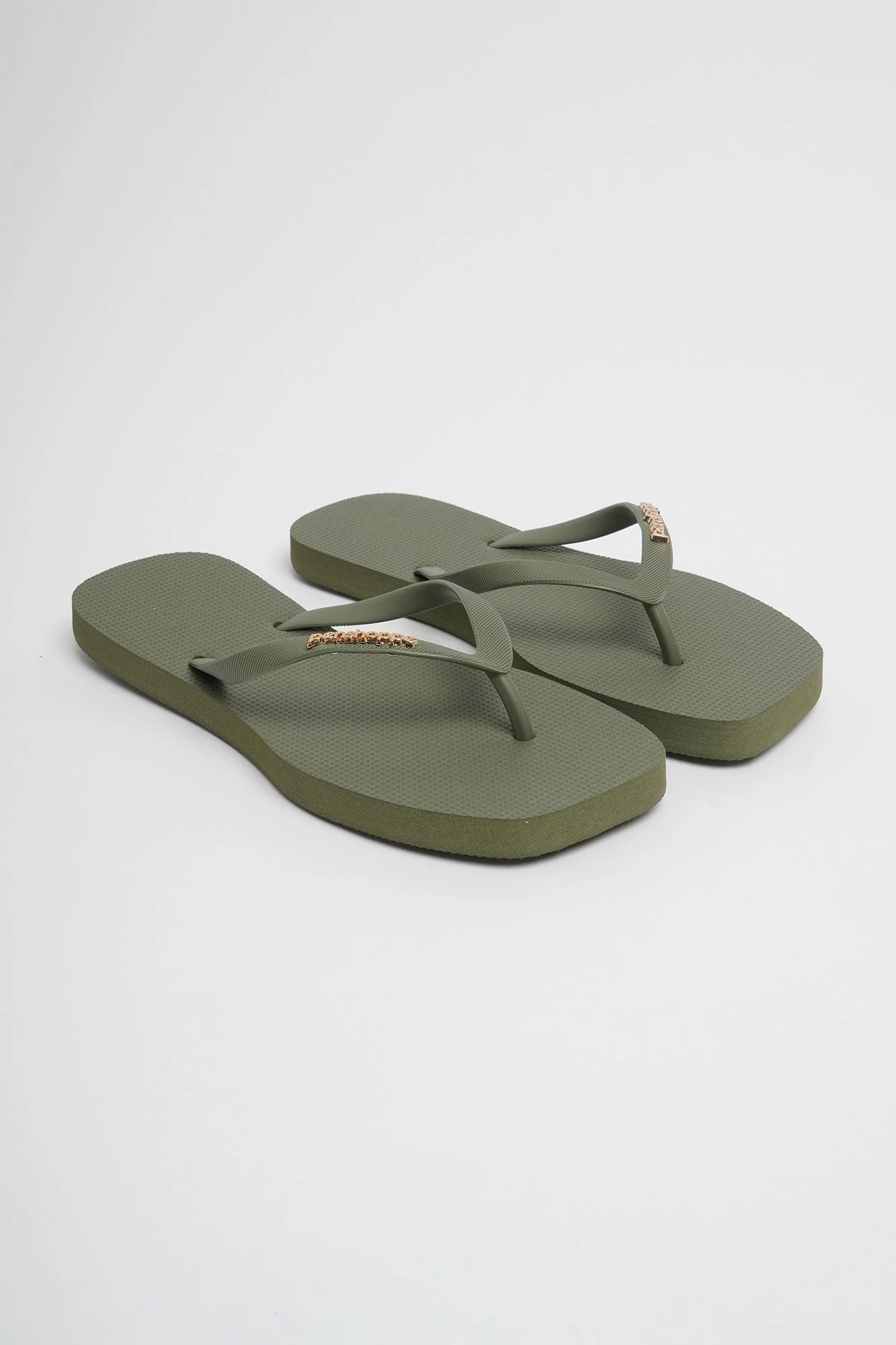 Women's Square Flip Flops with Metal Branding - Image 17